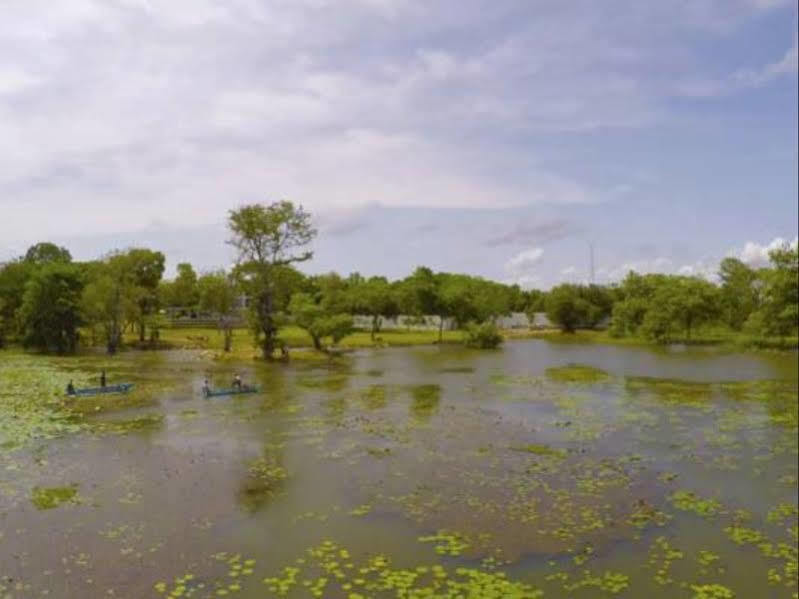 Grand Tamarind Lake Kataragama Exteriör bild